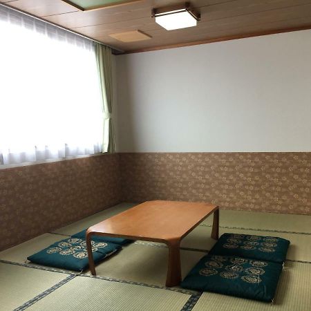 Business Hotel Serikawa Хиконе Экстерьер фото